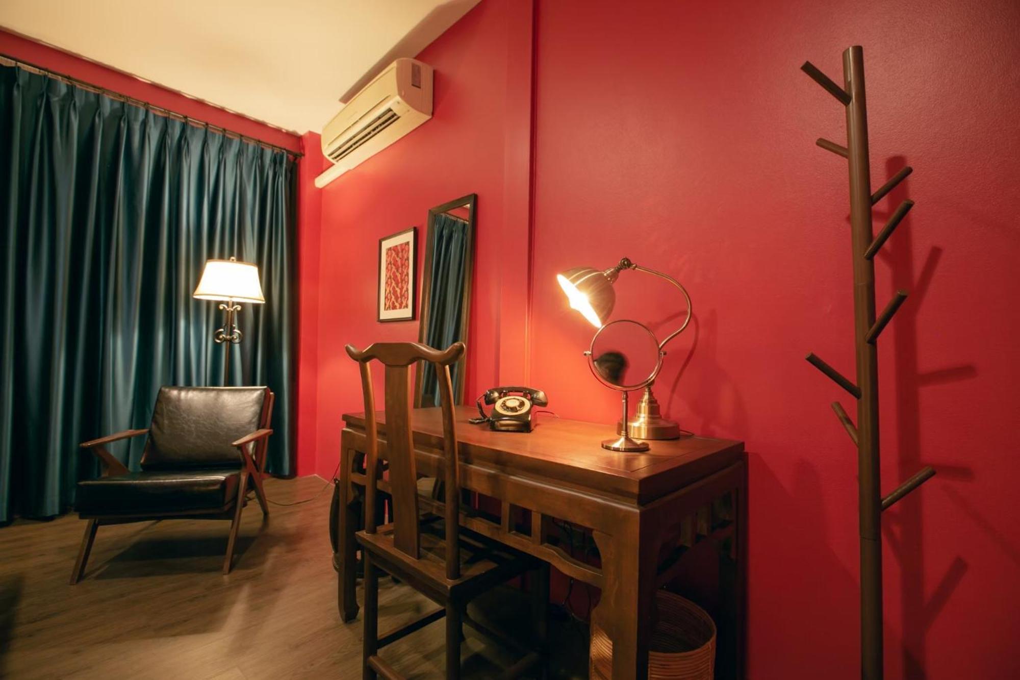 Caiyong Hometel & Cafe'S Studio Bangkok Ngoại thất bức ảnh